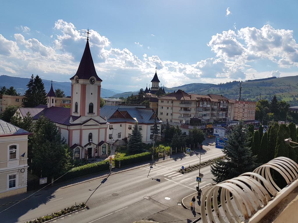 Ultracentral Bucovina Lejlighed Gura Humorului Værelse billede